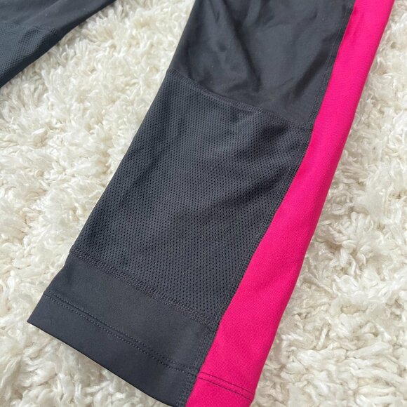Nike Women's Capri Running Dri Fit Leggings (Size S) - Picture 6 of 7